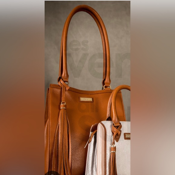 Caroline neron leather bag - Picture 8 of 10